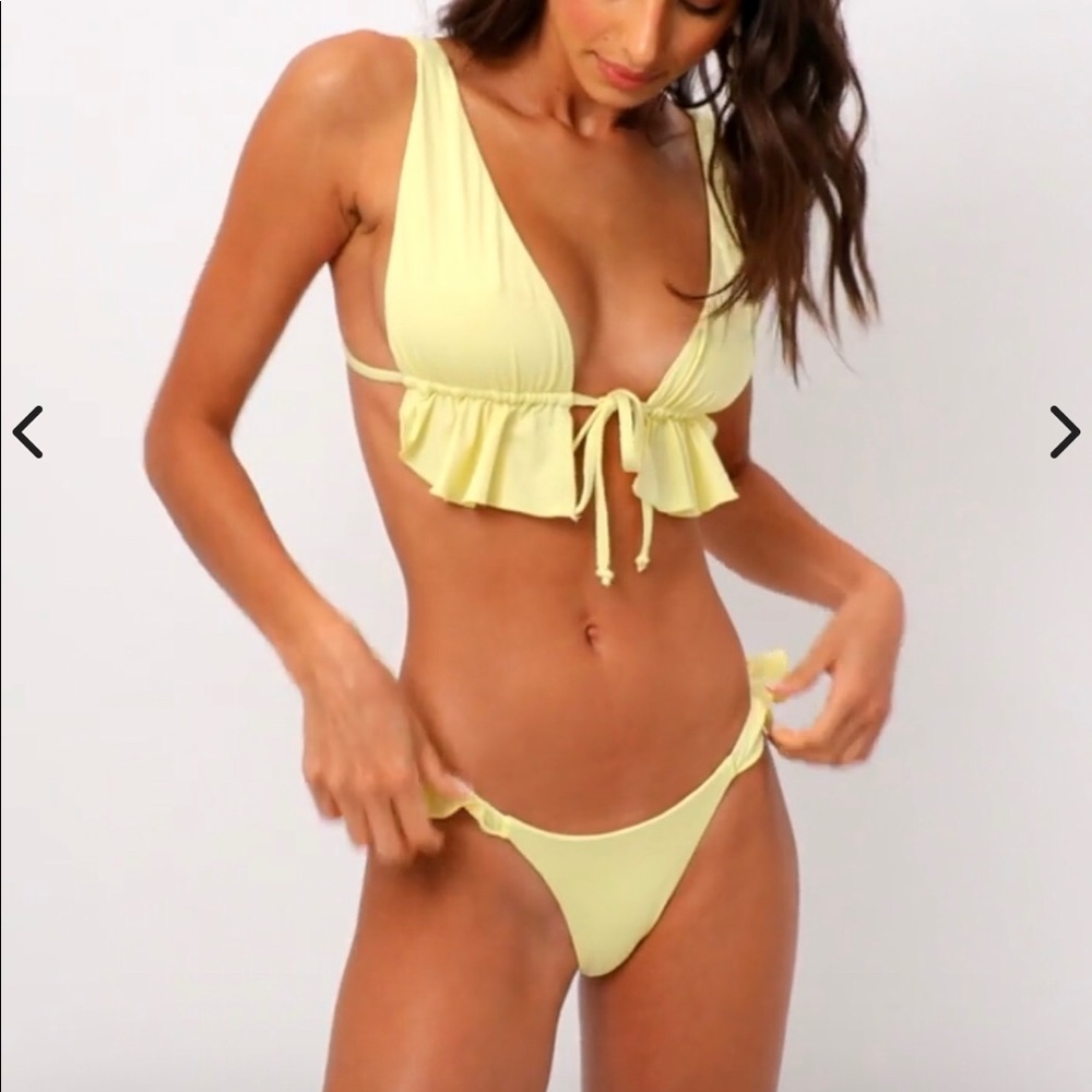 Frankie’s Bikinis Set - Picture 1 of 8